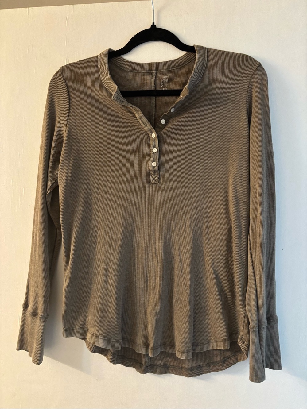 Aerie henley